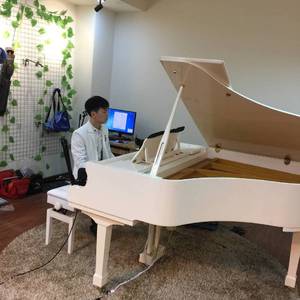 日本公妇乱伦xxxx
